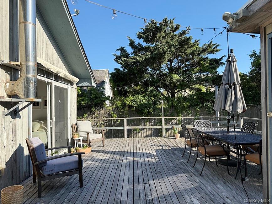 200 Surf Property Photo 12