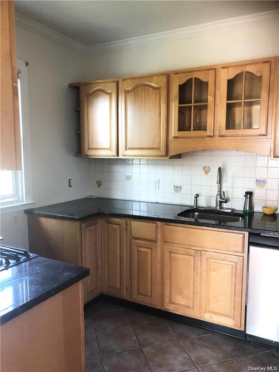 23 Merritt Avenue Property Photo 4