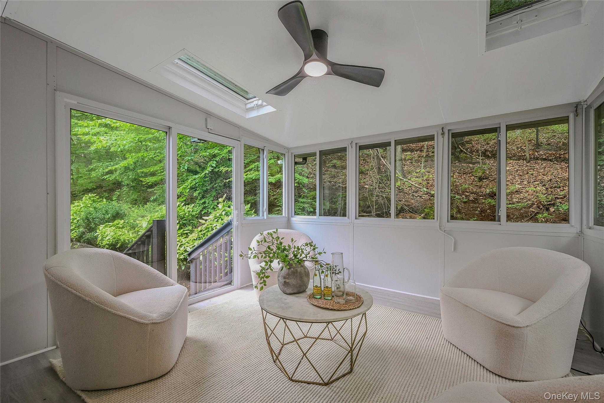 644 Bread And Cheese Hollow Road Property Photo 10