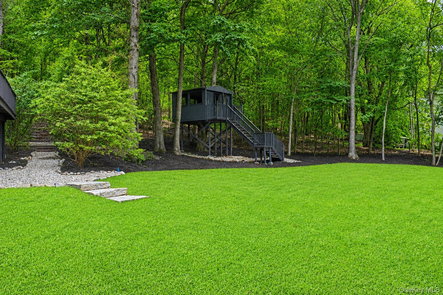 644 Bread And Cheese Hollow Road Property Photo 23
