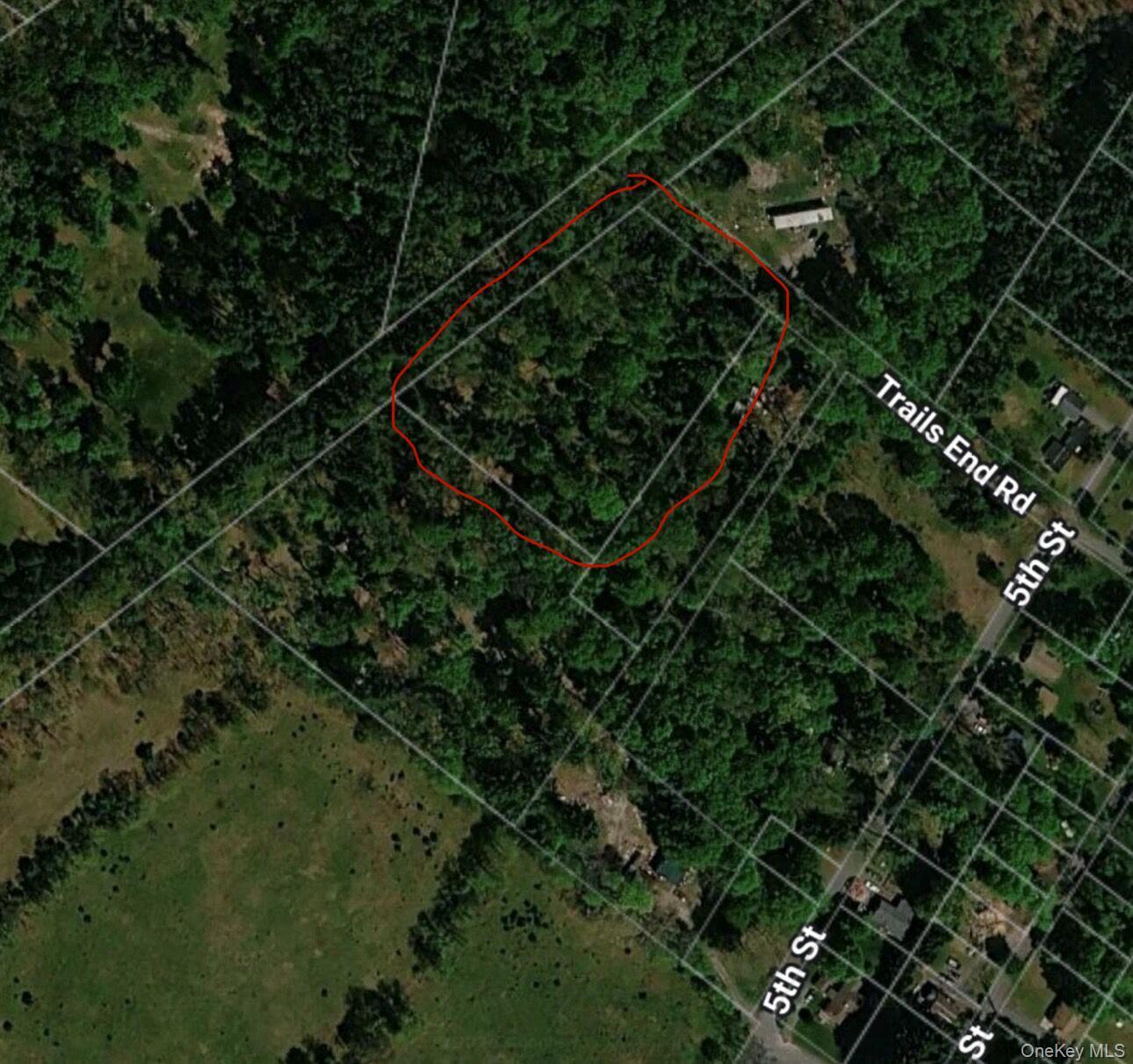 5 Trails Property Photo 4