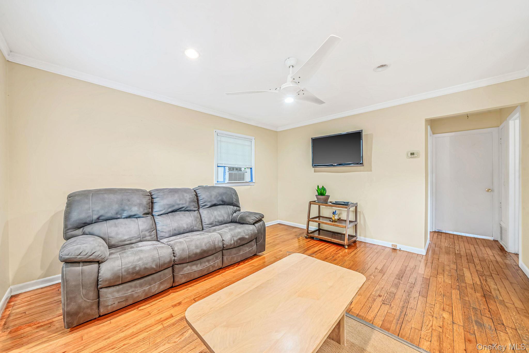 4 Vine Street Property Photo 3