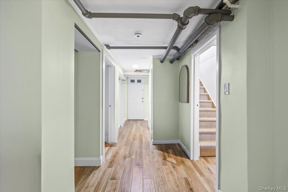 249 Centre Avenue Property Photo 17