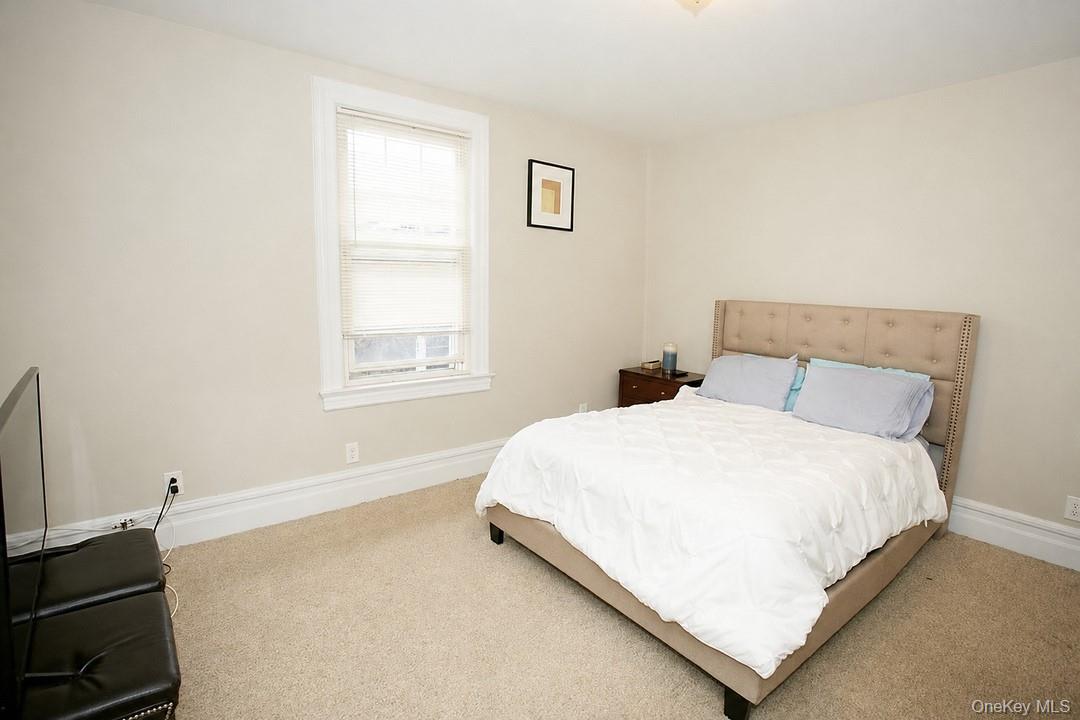 249 Centre Avenue Property Photo 24