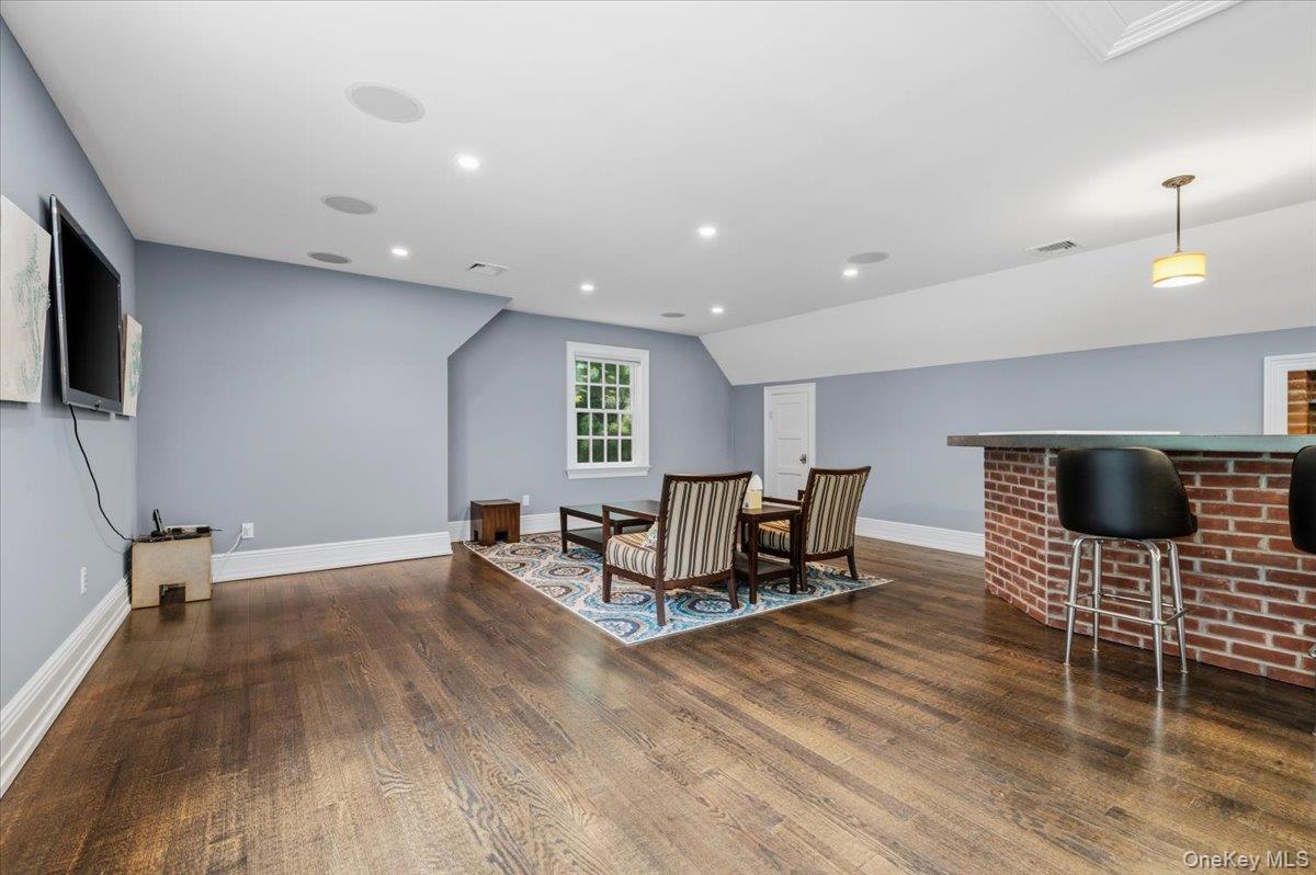 1481 N Country Road Property Photo 38