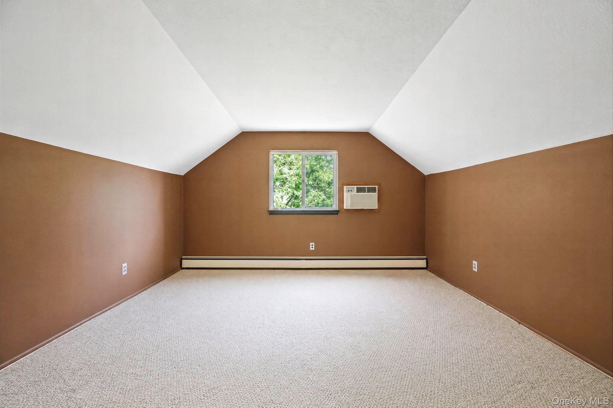 1050 Sipp Avenue Property Photo 21