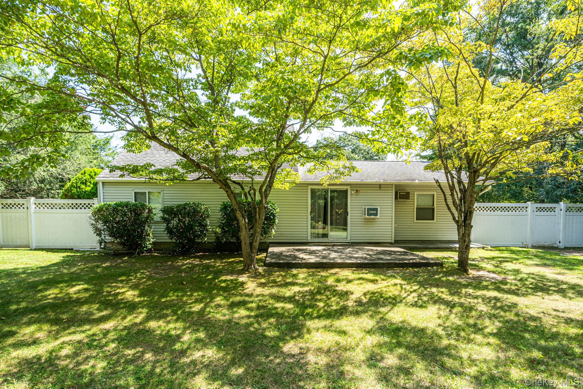 1050 Sipp Avenue Property Photo 28