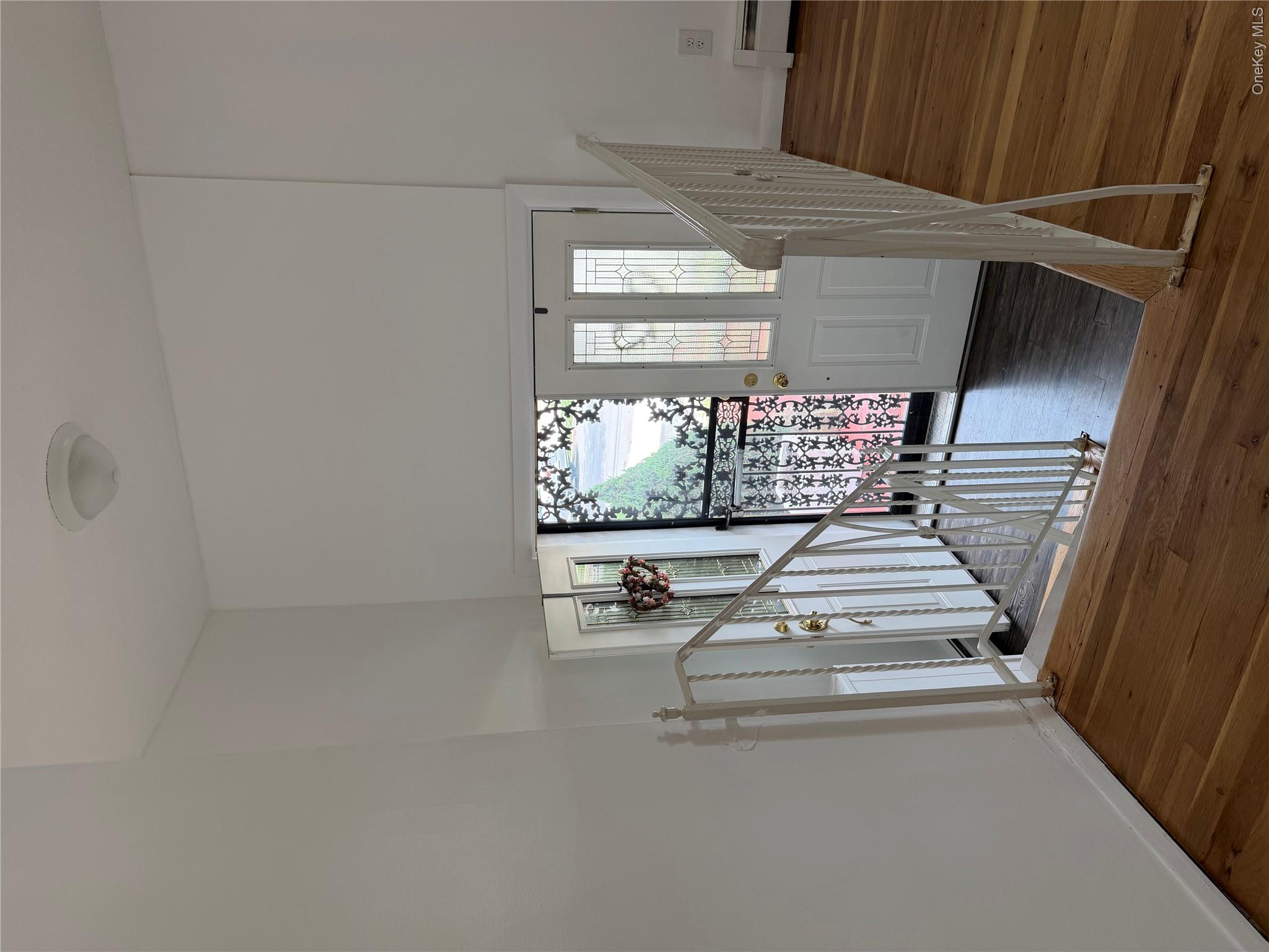 18618 140th Avenue Property Photo 5