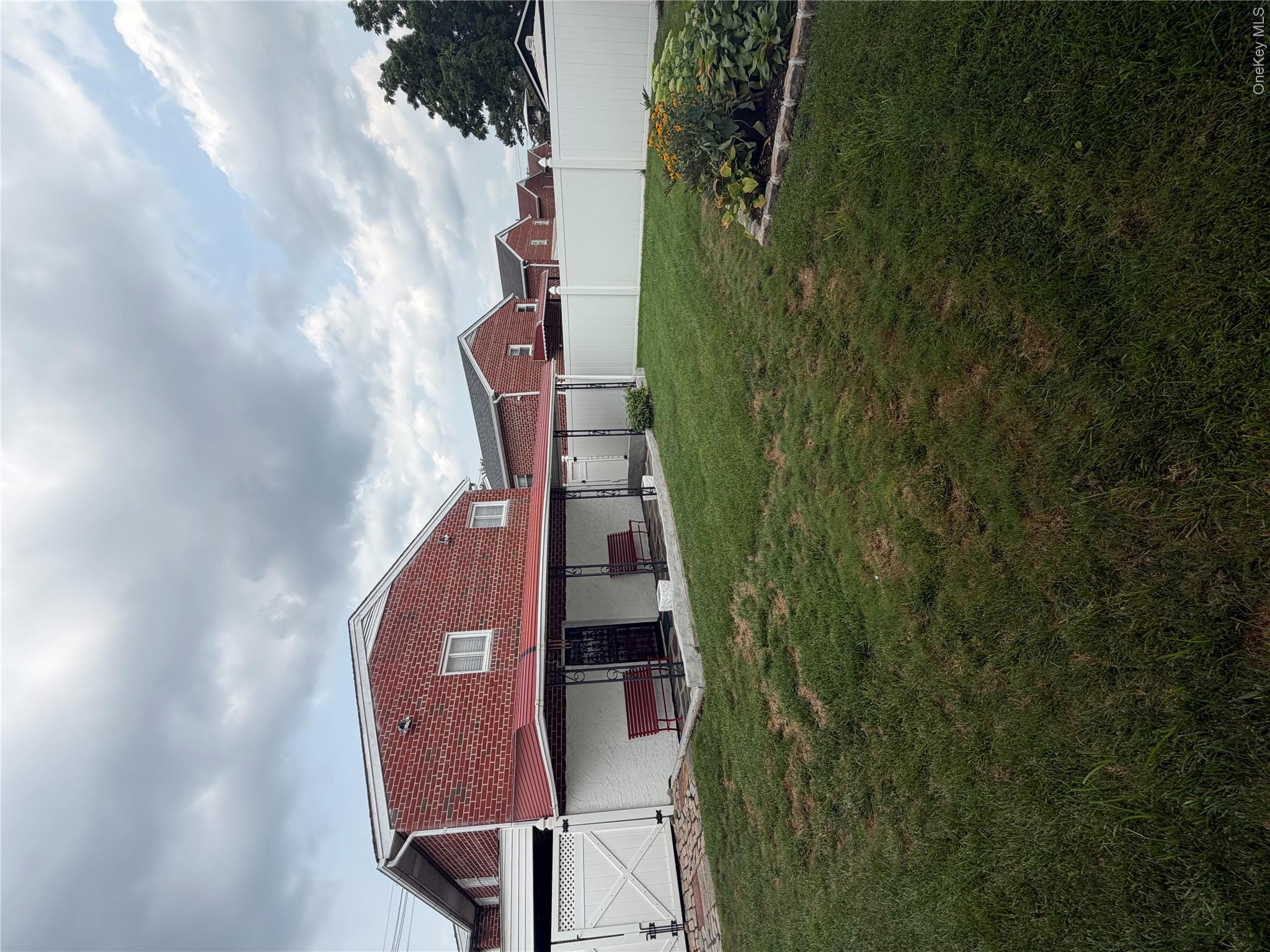 18618 140th Avenue Property Photo 37