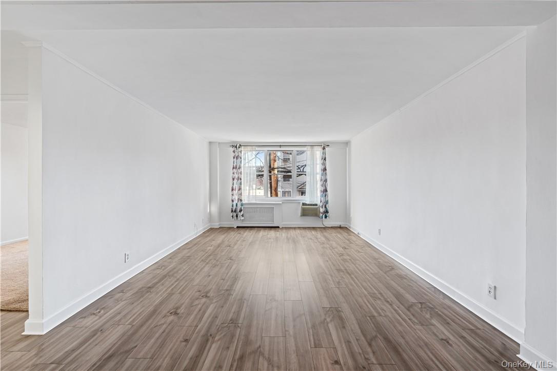 25 Franklin Avenue 2o Property Photo 2