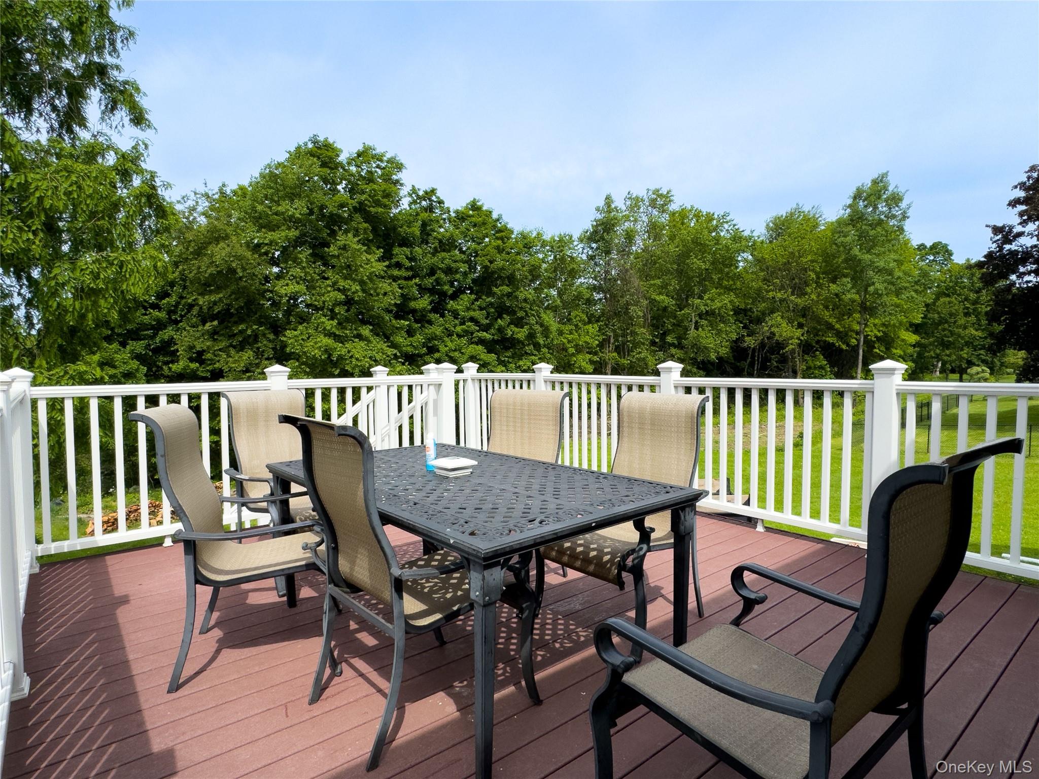 423 Rock Cut Road Property Photo 37