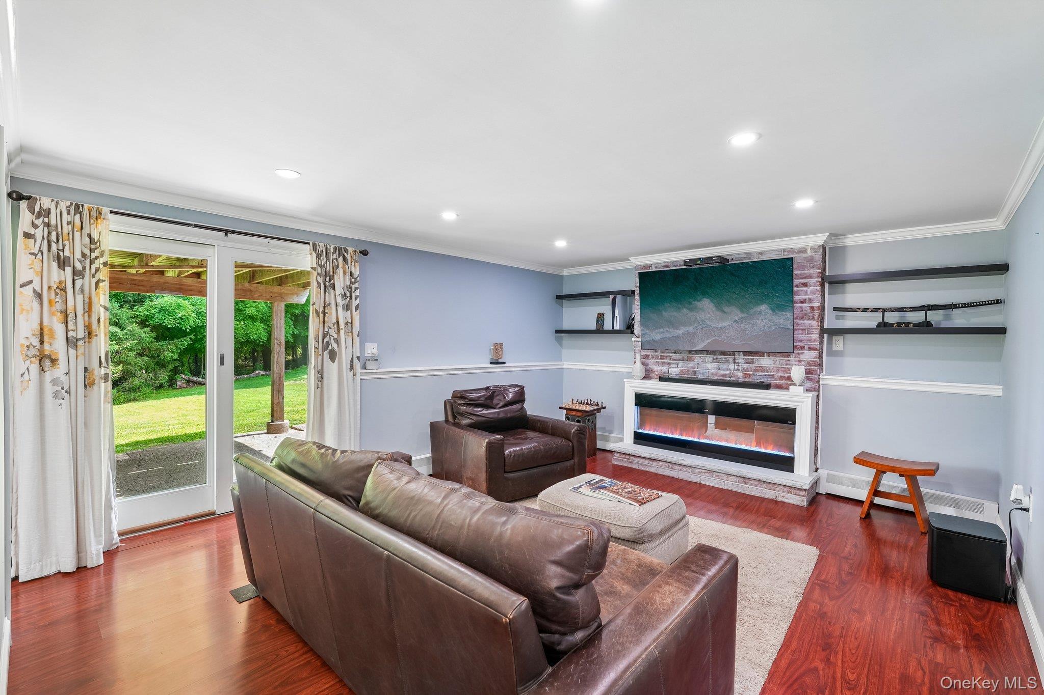 111 Hilltop Road Property Photo 30