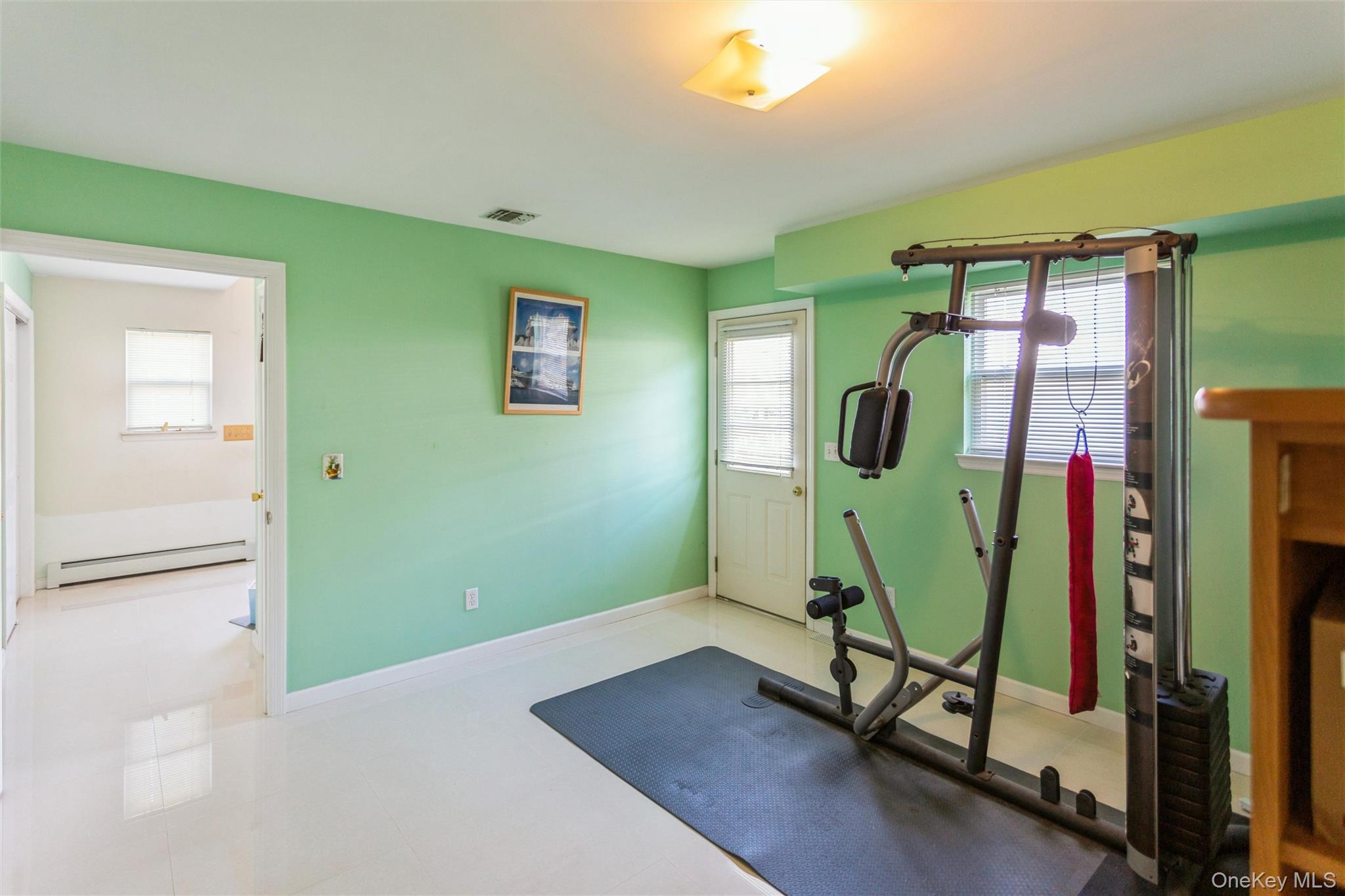 2929 Rockaway Avenue Property Photo 10