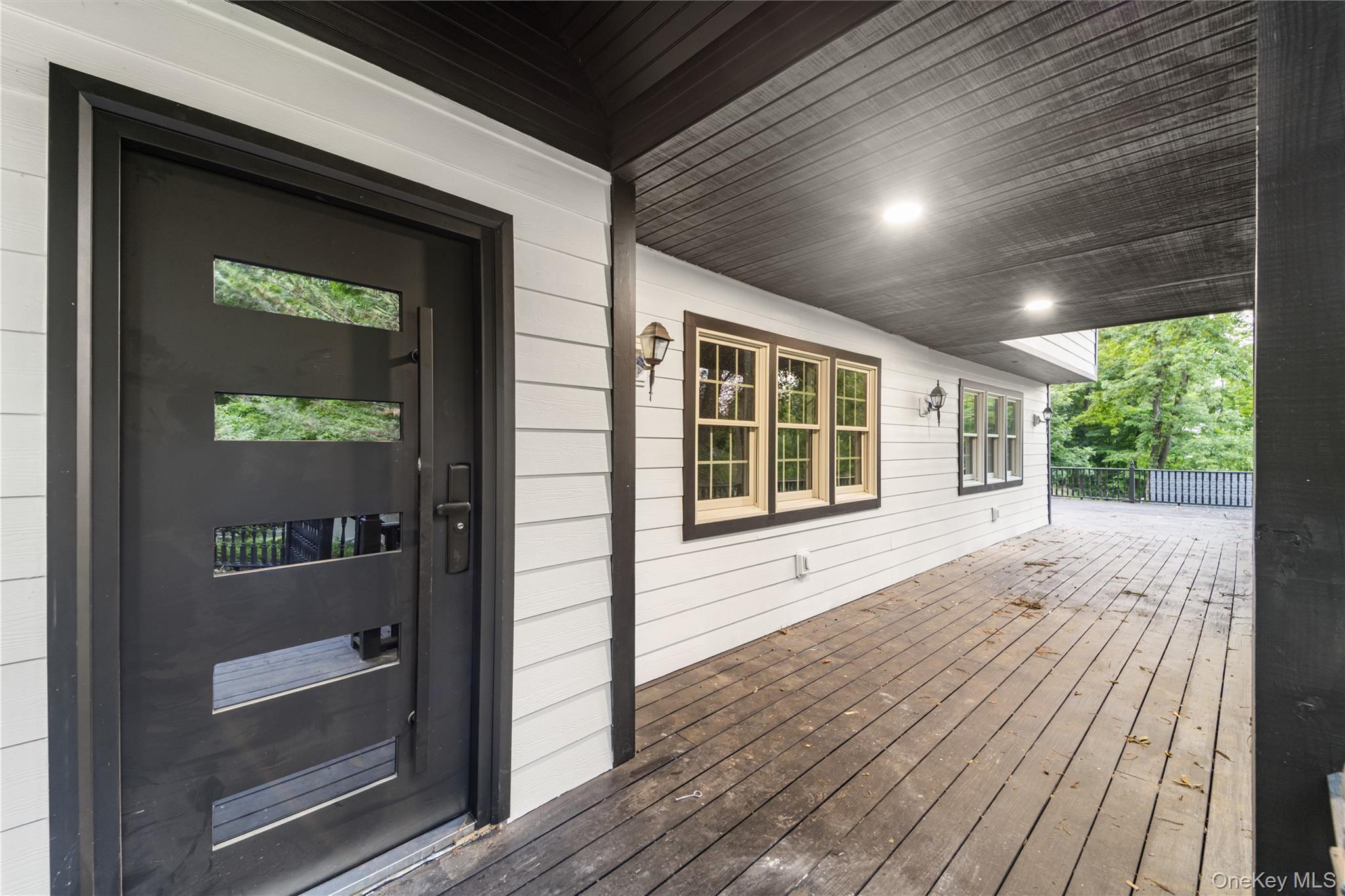 17 Ridge Way Property Photo 3