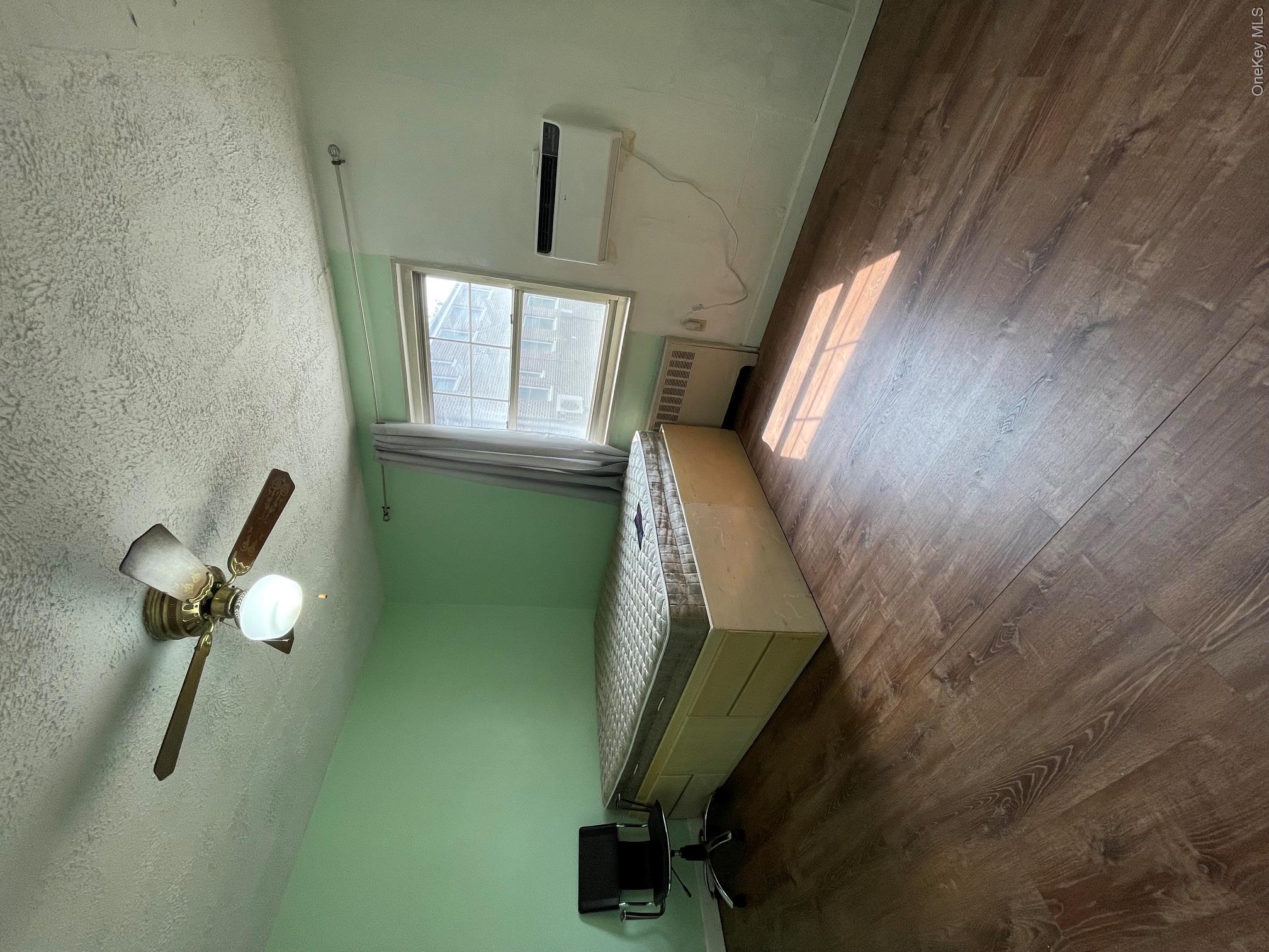 252-14 63rd Avenue 1337 Property Photo 10