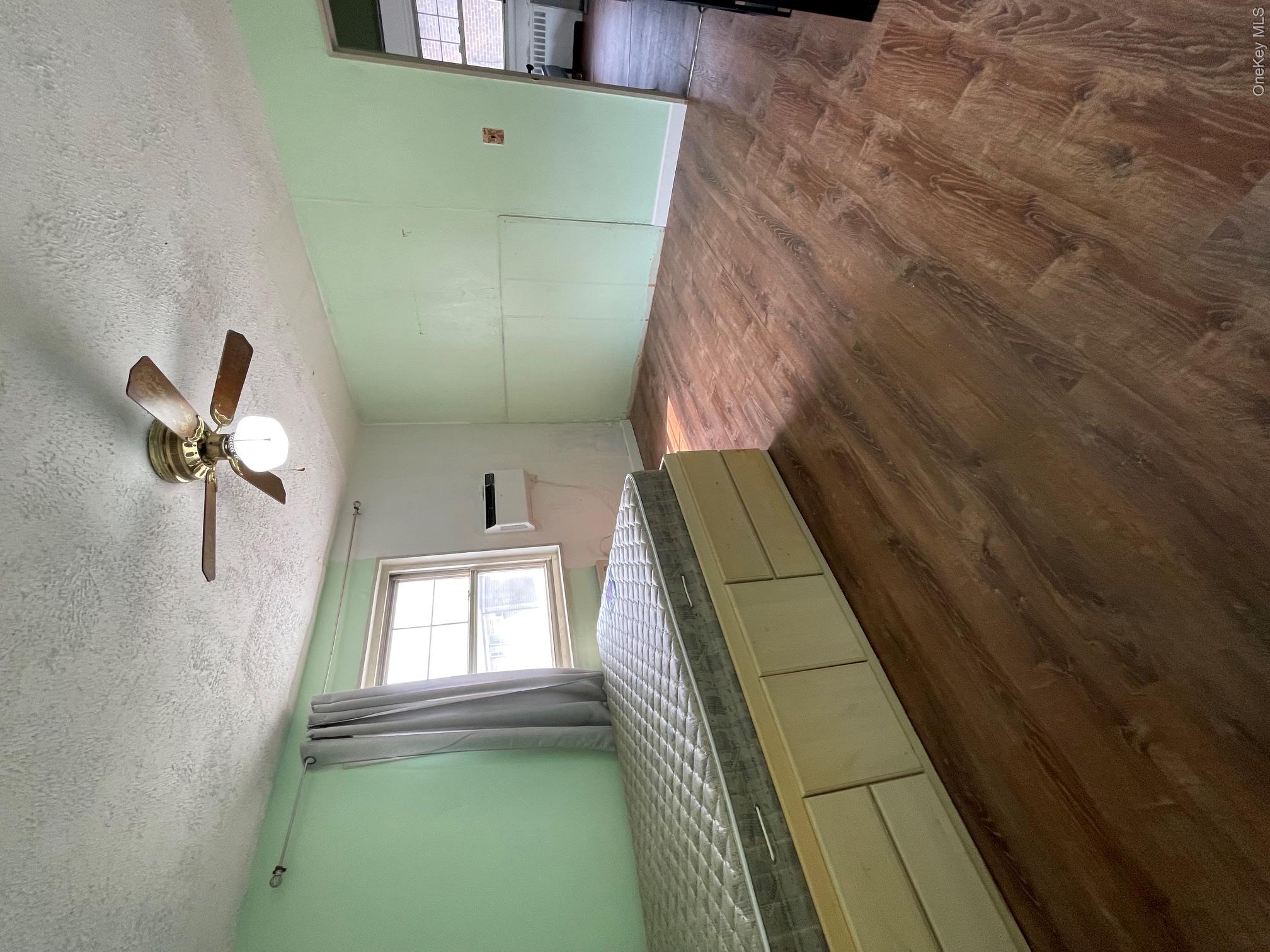 252-14 63rd Avenue 1337 Property Photo 11