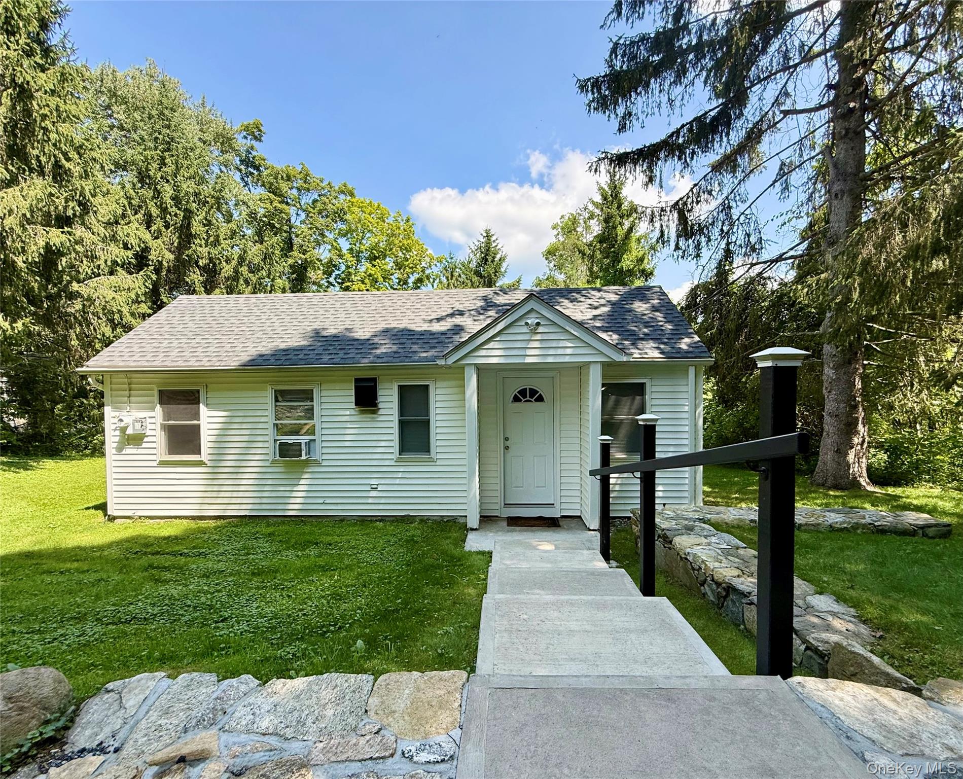 12 Red Brook Road Property Photo 1