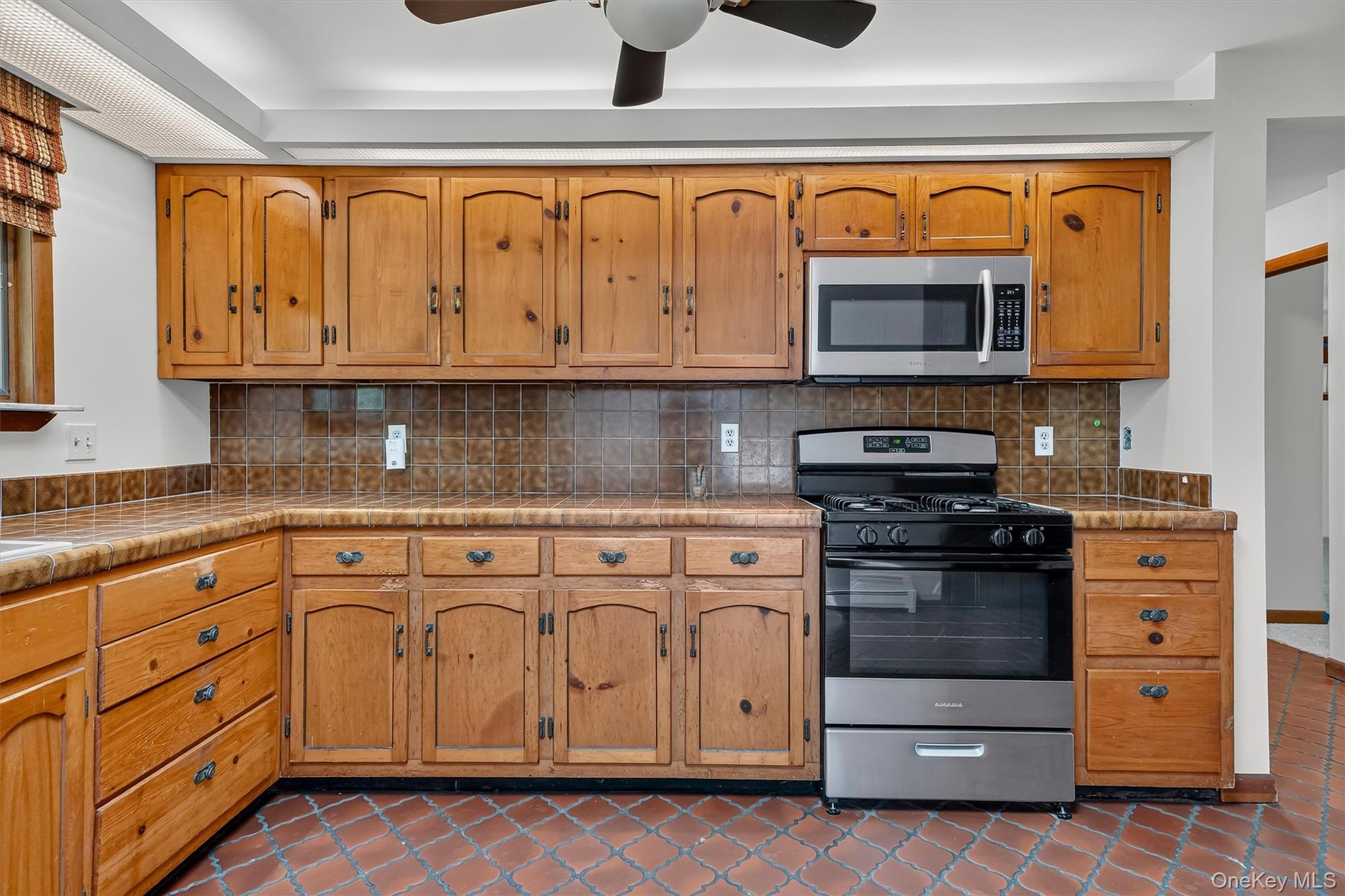 368 Old Dutch Hollow Road Property Photo 8