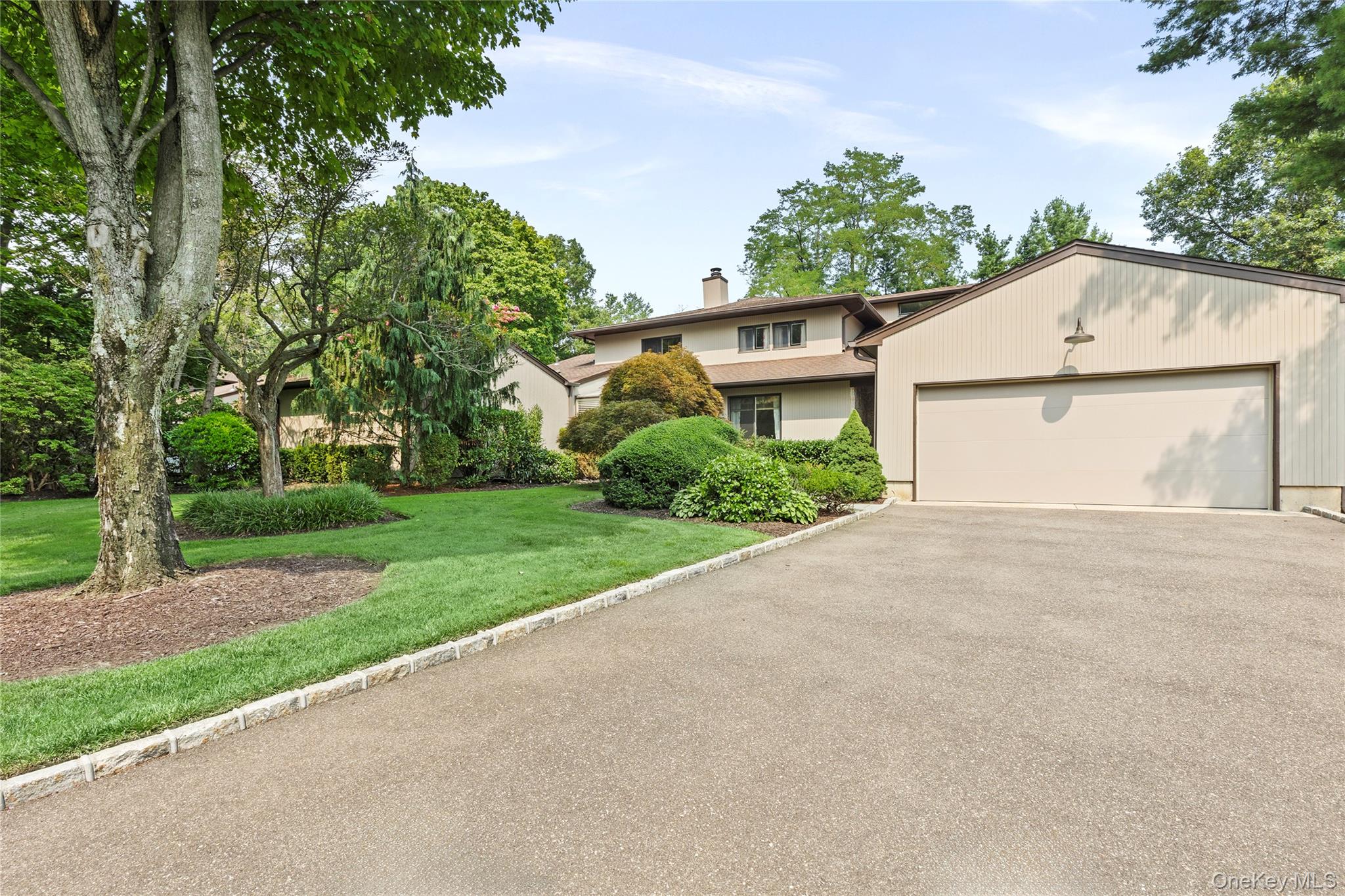 10 Doral Drive Property Photo 1
