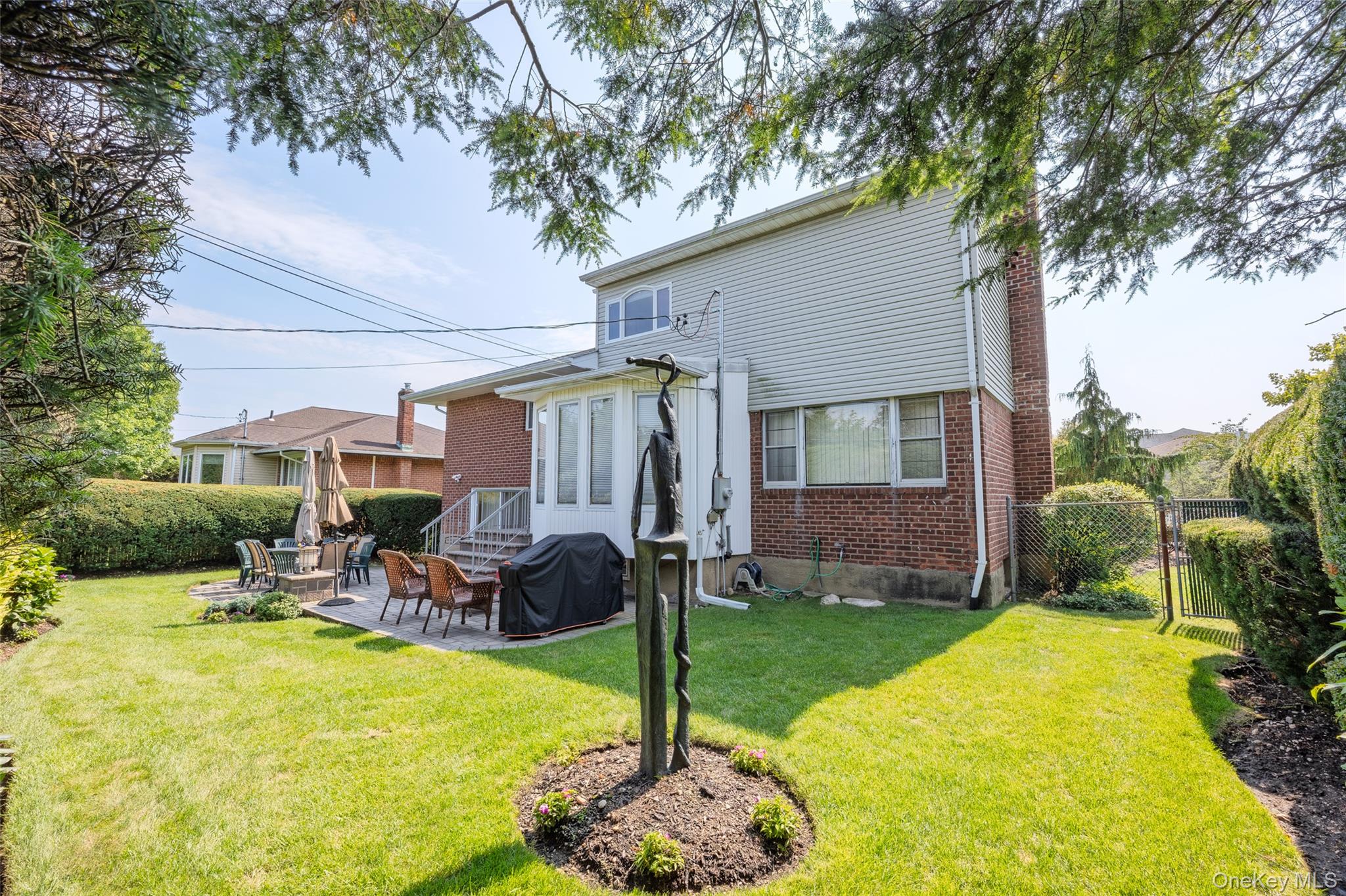 16 Winthrop Road Property Photo 28