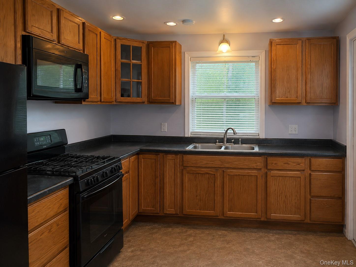 21 Minisink Trail Property Photo 3