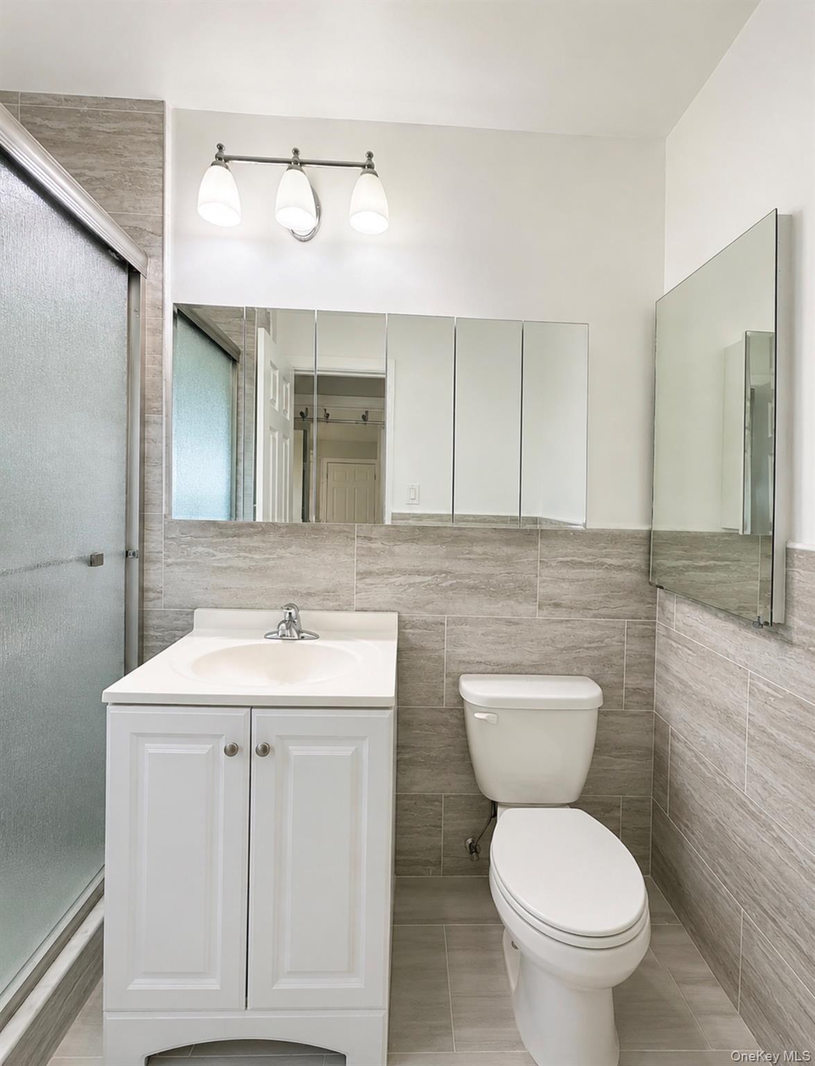 15054 Melbourne Avenue 1r Property Photo 9