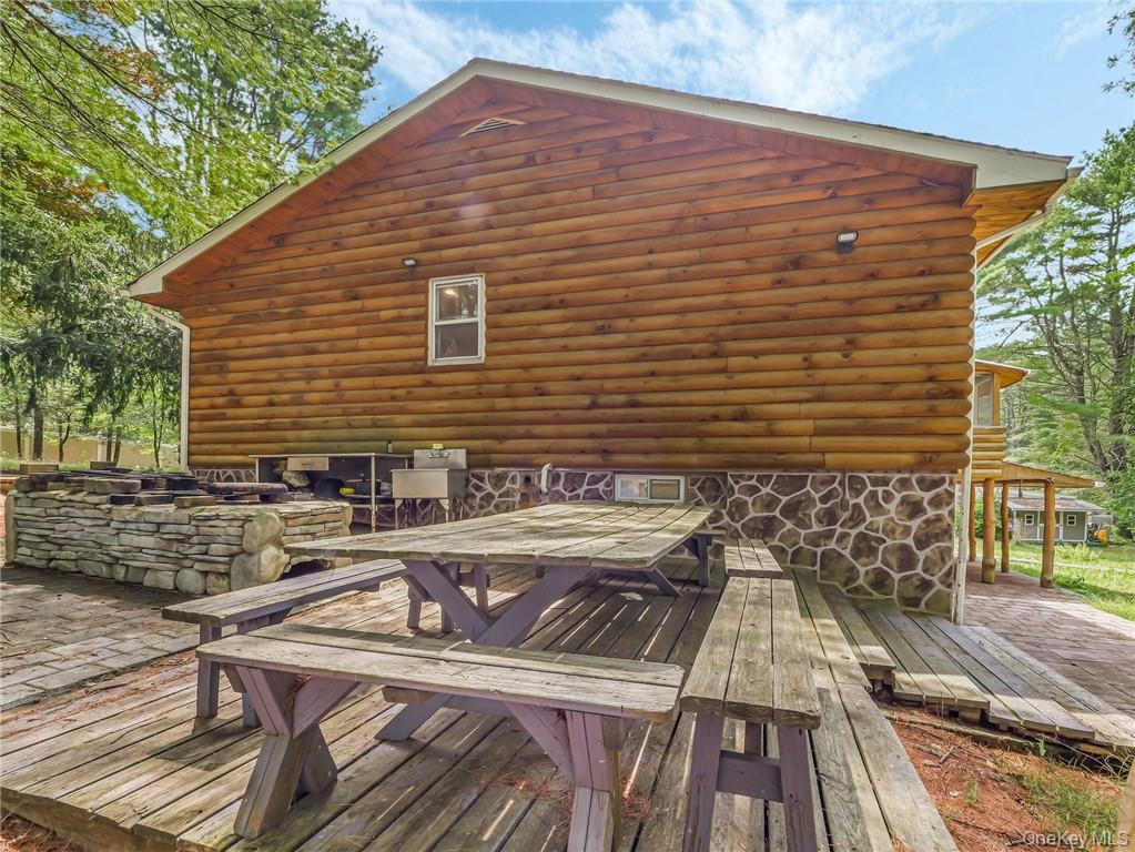2 Hollowaty Kosak Road Property Photo 4