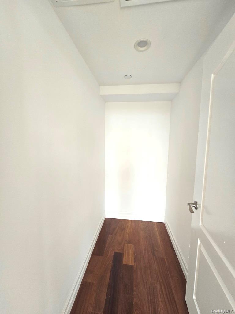 65-18 Austin Street 7e Property Photo 8