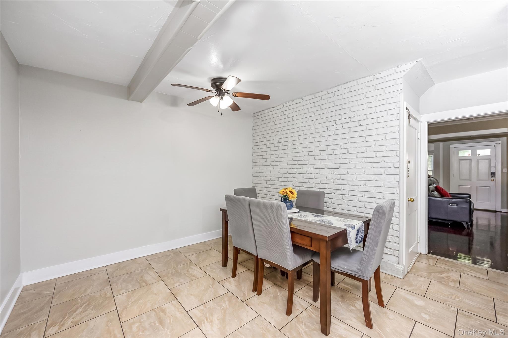 442 Cedar Street Property Photo 8
