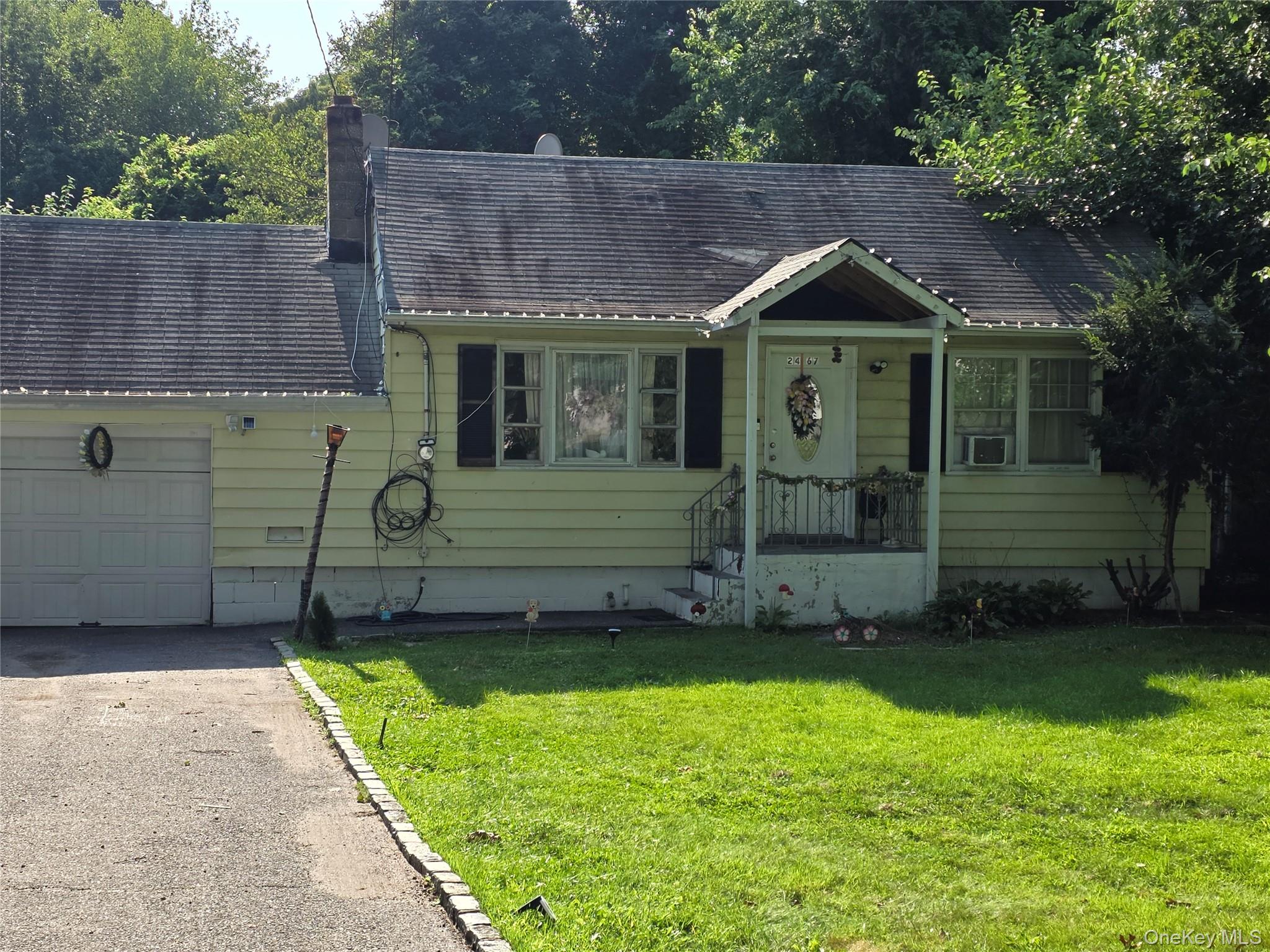 2467 New York Avenue Property Photo 2