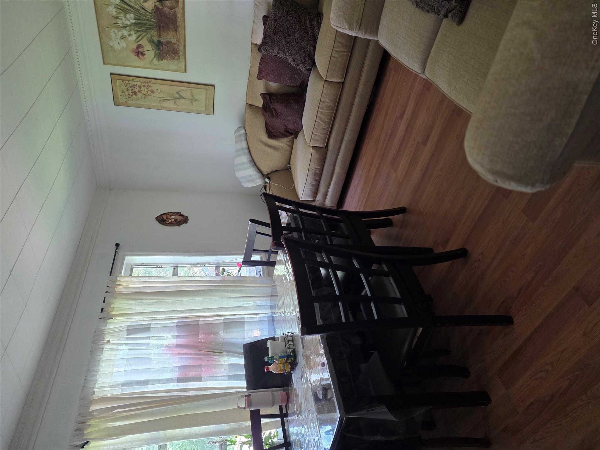 2467 New York Avenue Property Photo 7