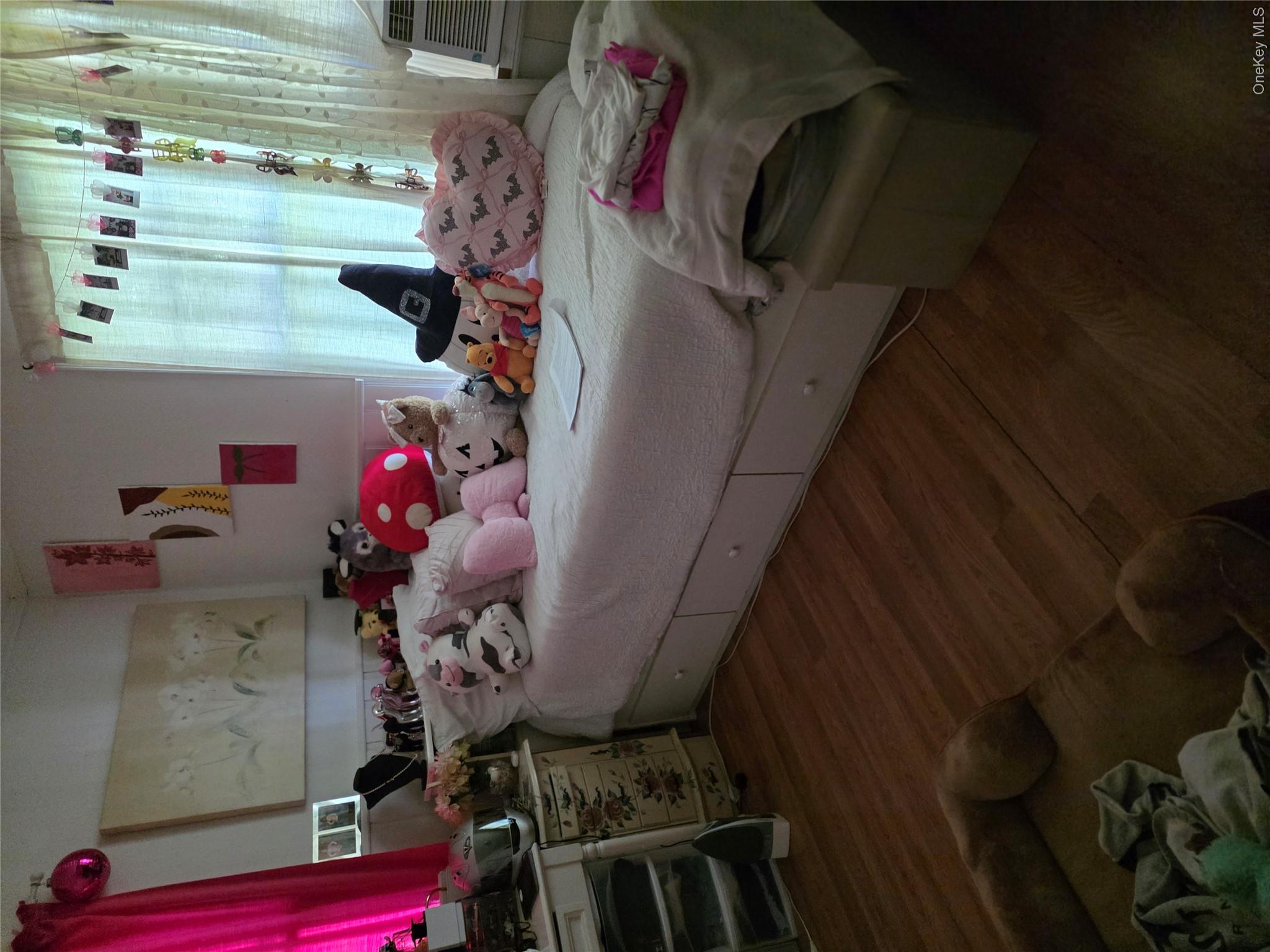 2467 New York Avenue Property Photo 8