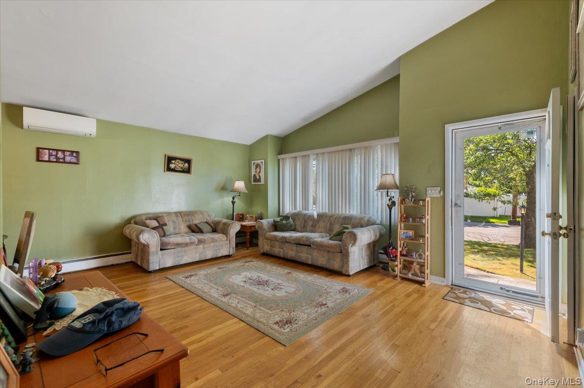 369 Central Avenue Property Photo 3
