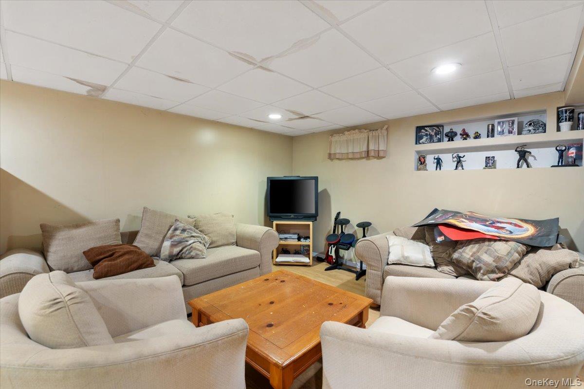 369 Central Avenue Property Photo 24