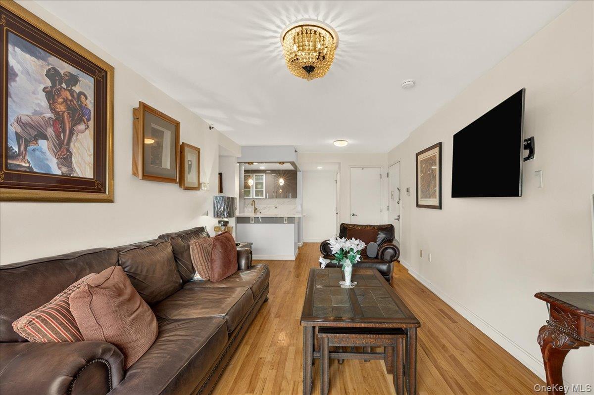 775 Lafayette Avenue 8e Property Photo 5