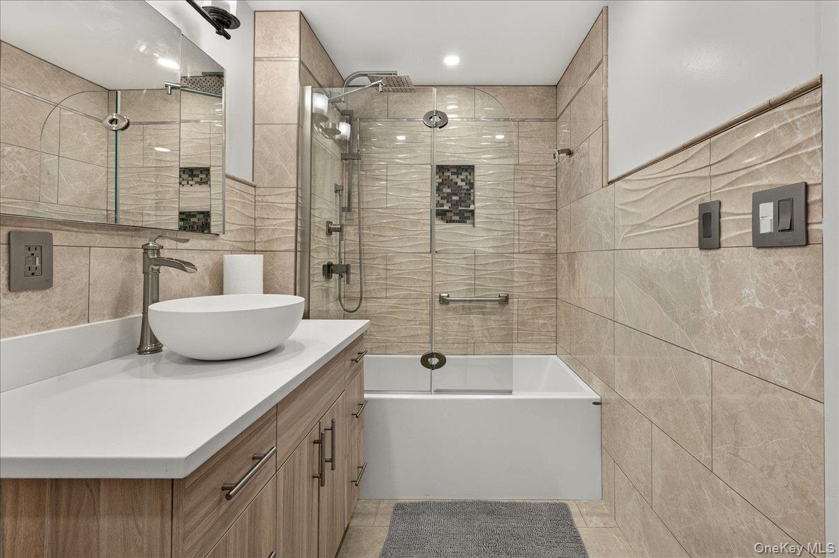 775 Lafayette Avenue 8e Property Photo 11