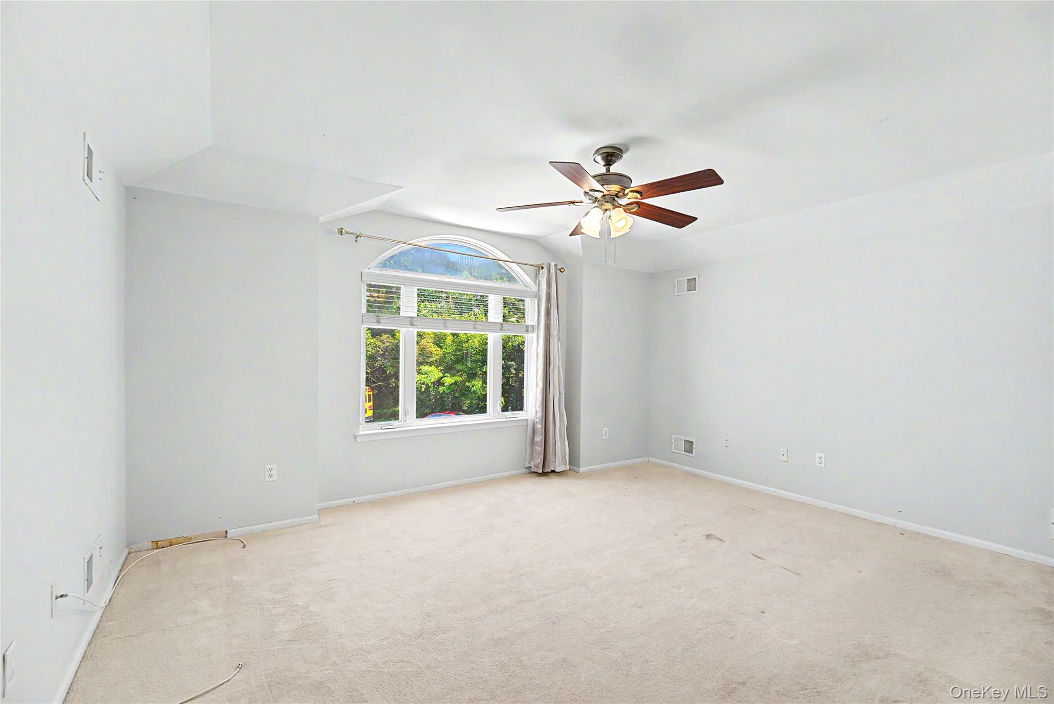 94 Greaves Avenue Property Photo 14
