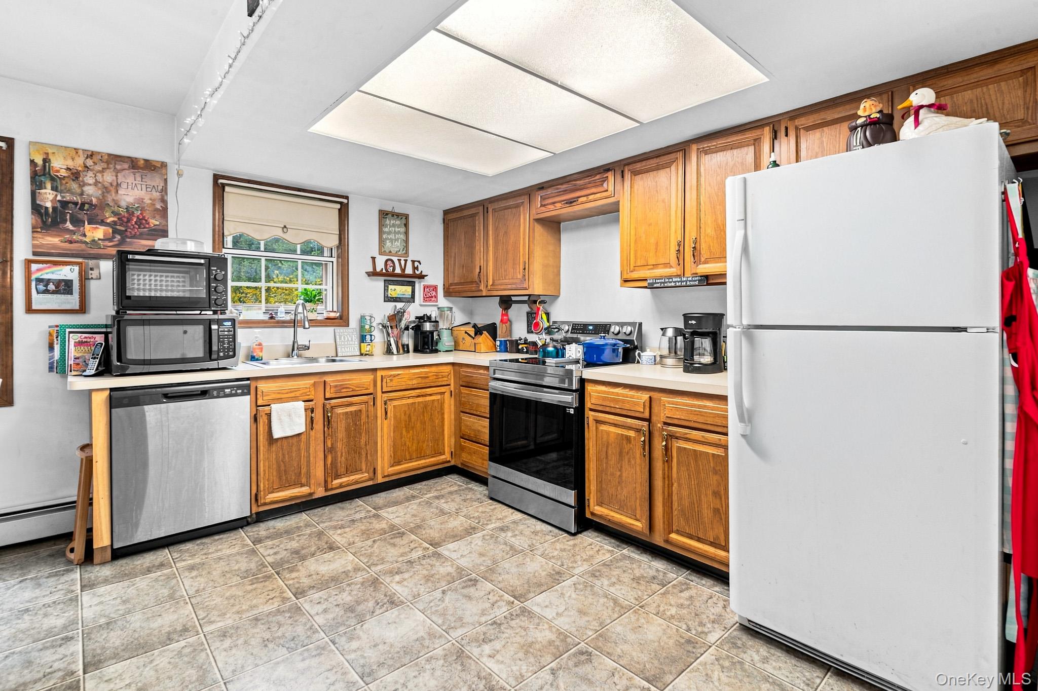 40 Glenridge Avenue Property Photo 9