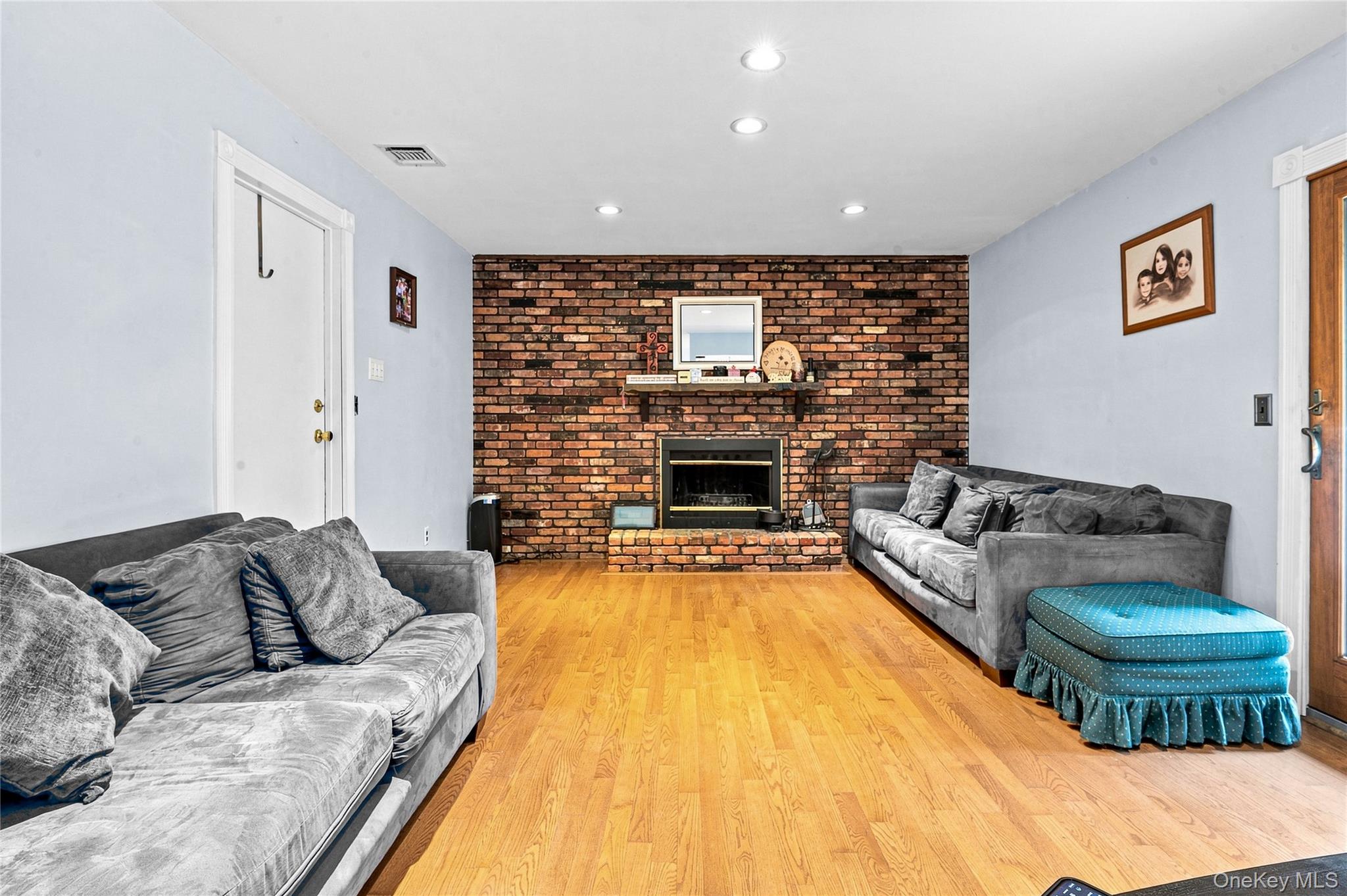 40 Glenridge Avenue Property Photo 12