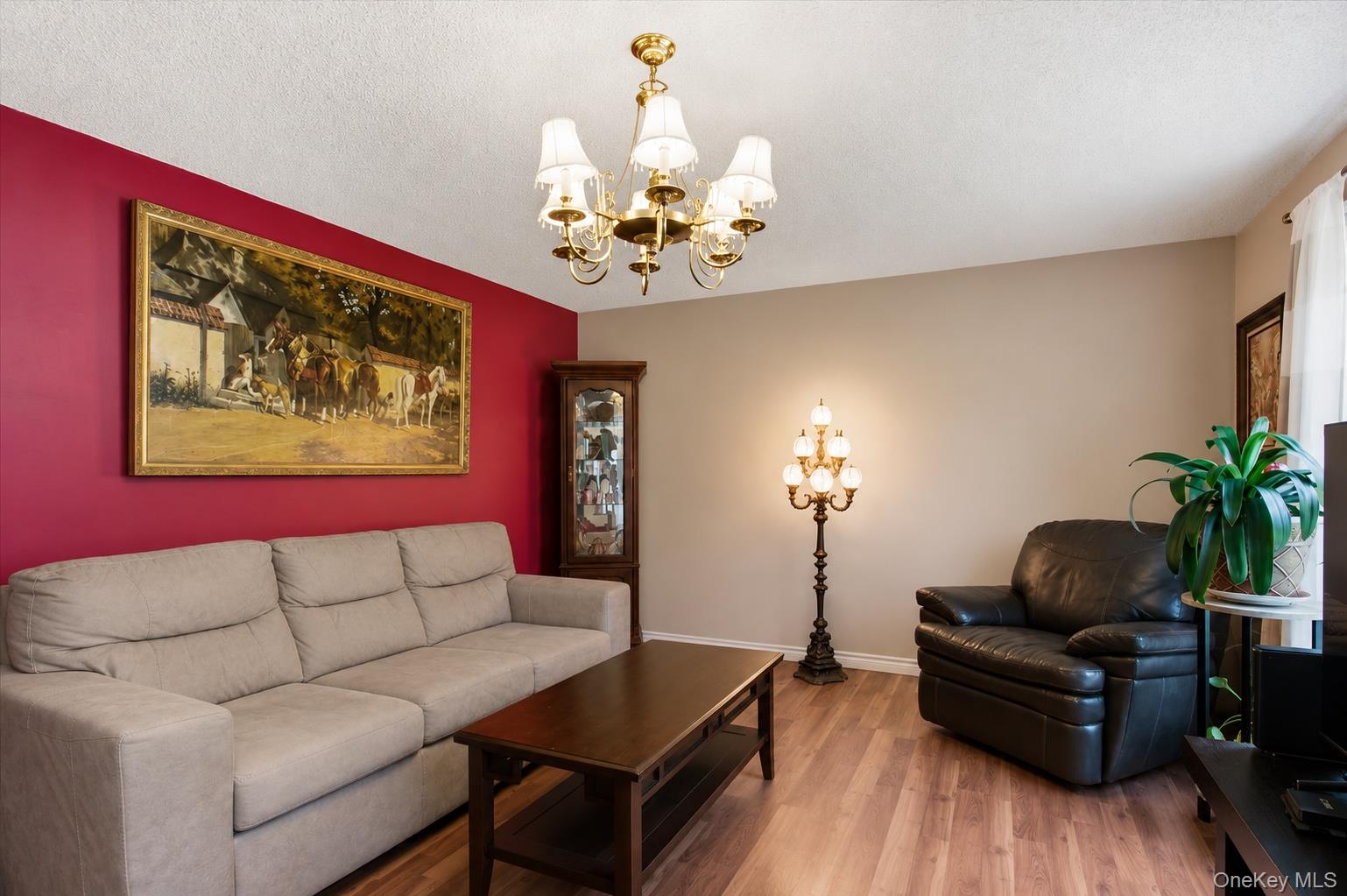 36 Hillside Avenue Property Photo 6