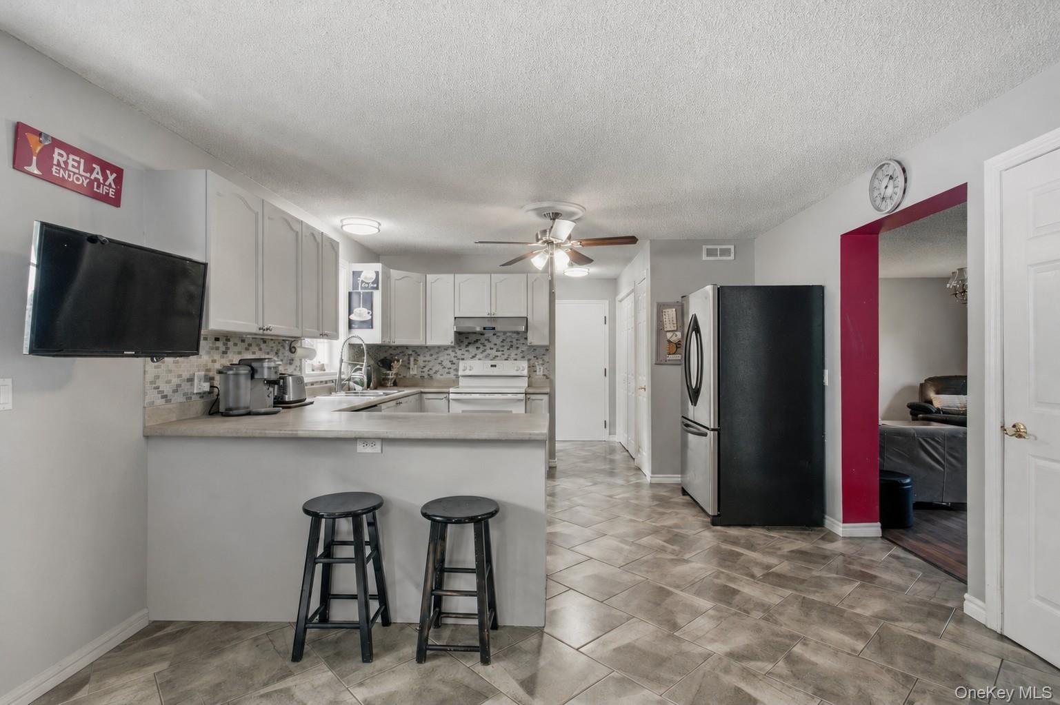 36 Hillside Avenue Property Photo 13