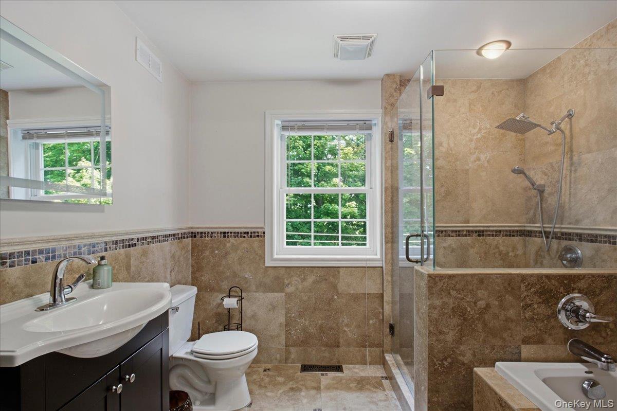 36 Hillside Avenue Property Photo 18