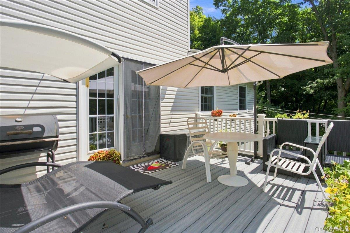 36 Hillside Avenue Property Photo 32