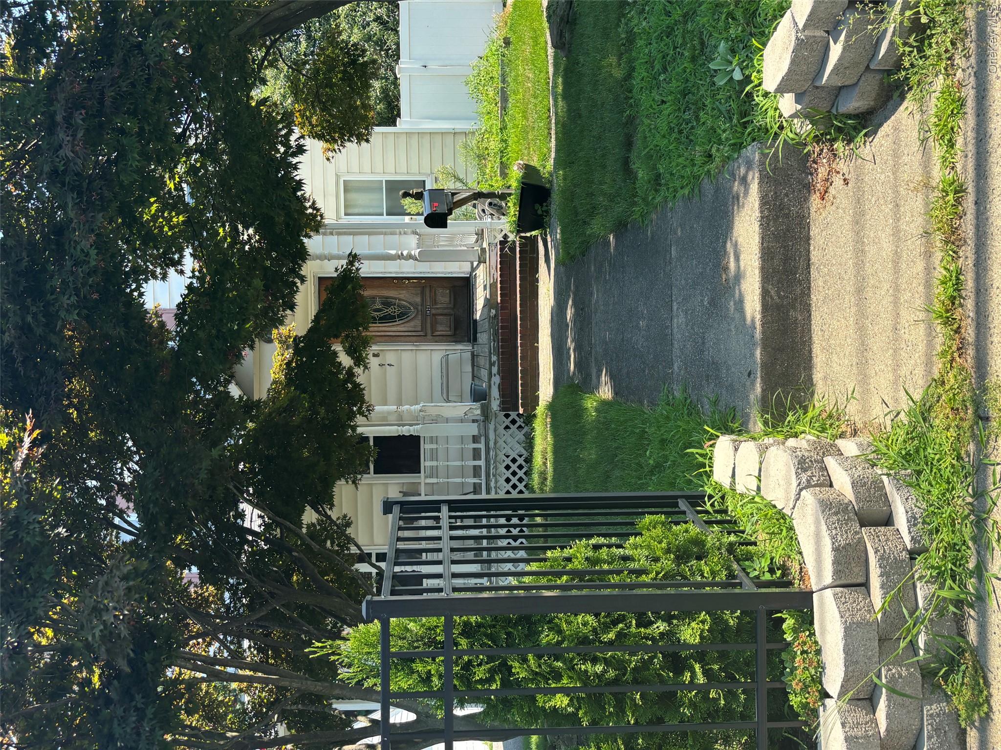 1023 Newbridge Road Property Photo 1