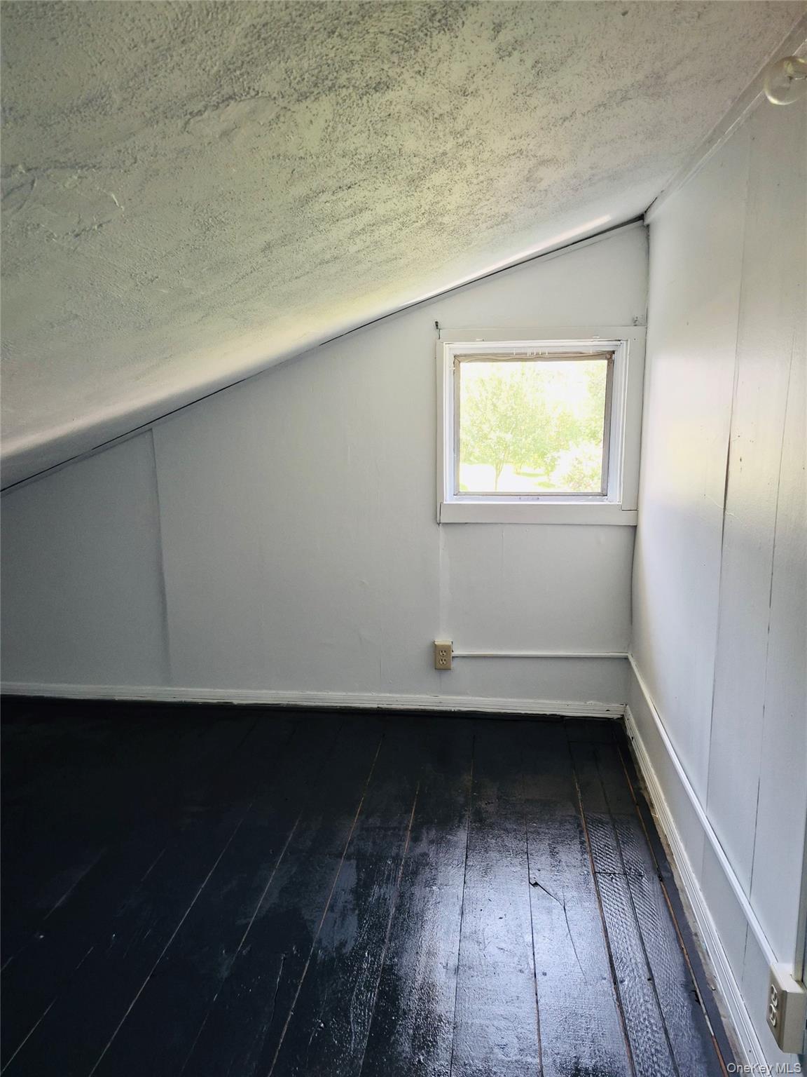 12 Cliff Street 2 Property Photo 9