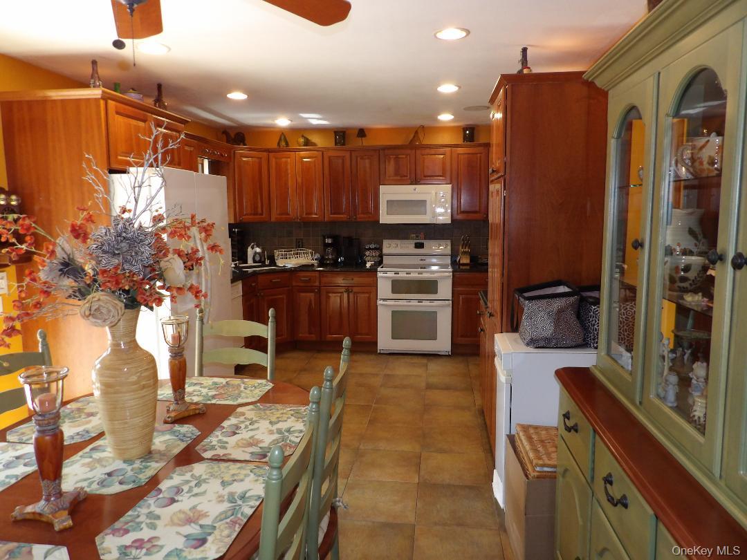 10 George Hill Road Property Photo 13