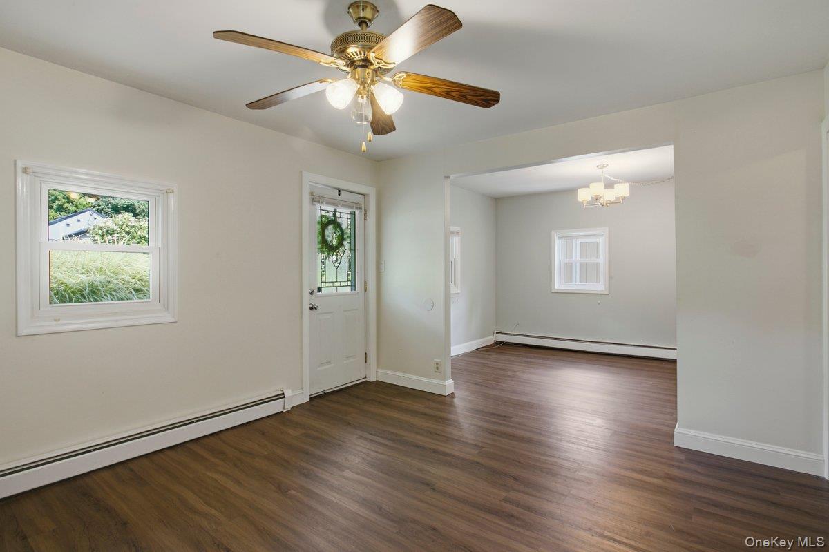 7 Dolfinger Lane Property Photo 3