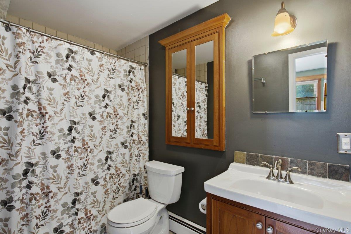 7 Dolfinger Lane Property Photo 8
