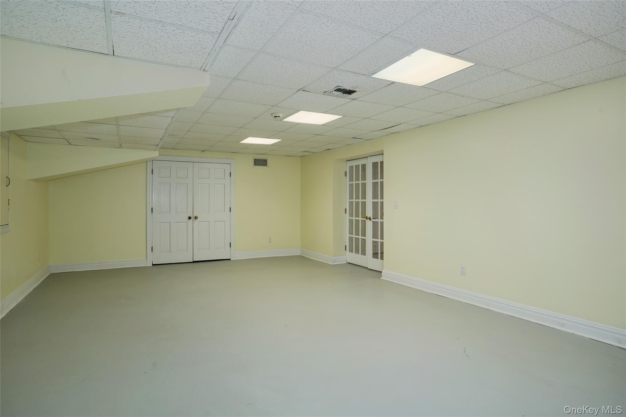 102 W Lake Road Property Photo 35