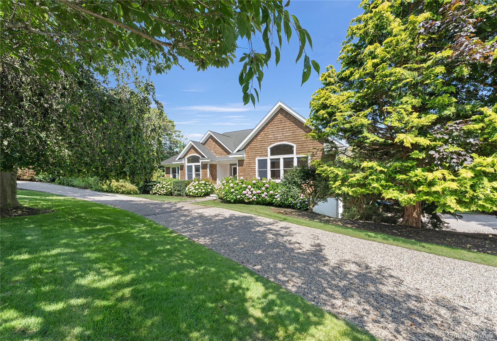 10 Peconic View Court Property Photo 40